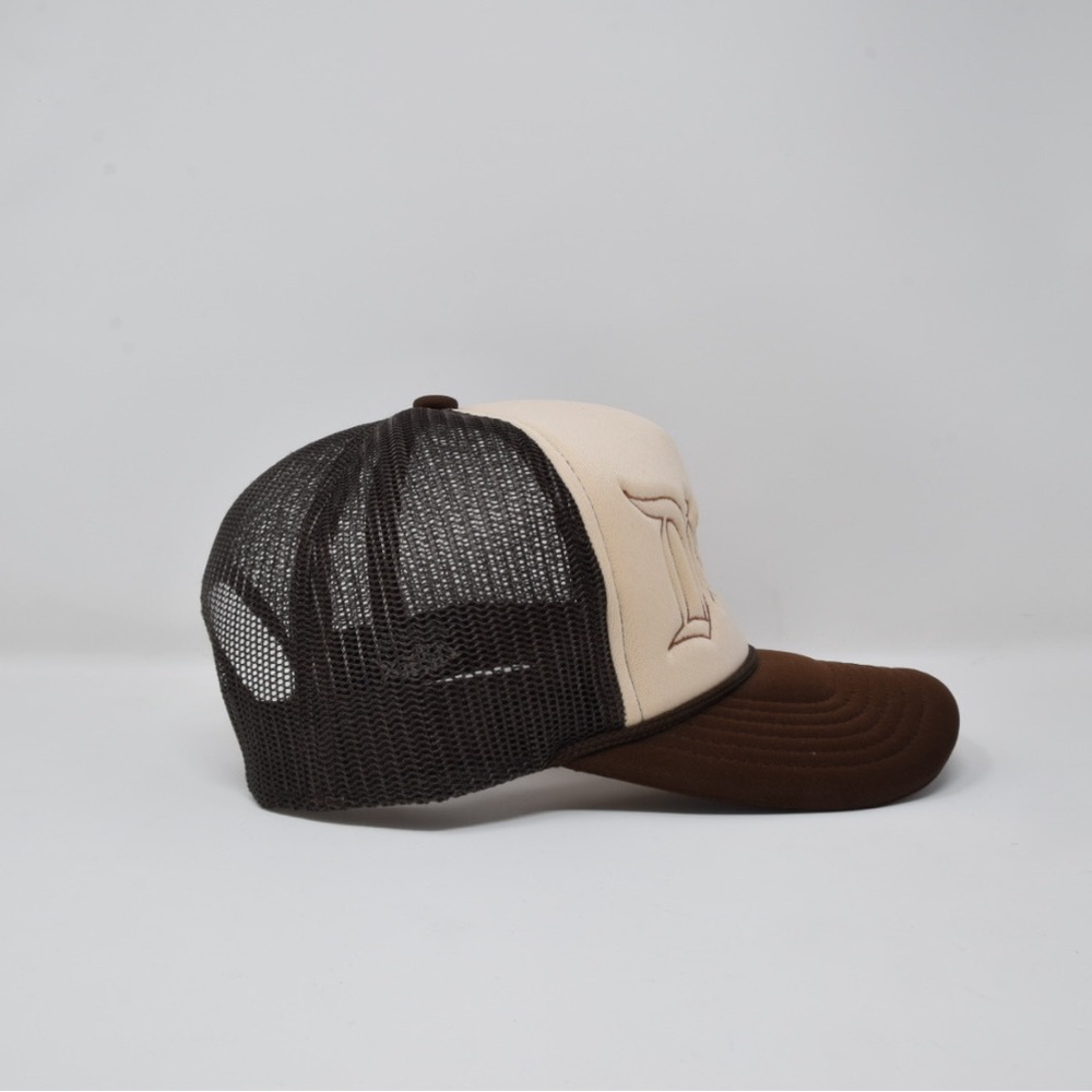 Disney Brown Embroidered 5 Panel Trucker Rope Hat with Adjustable SnapBack Fit - Picture 3 of 4